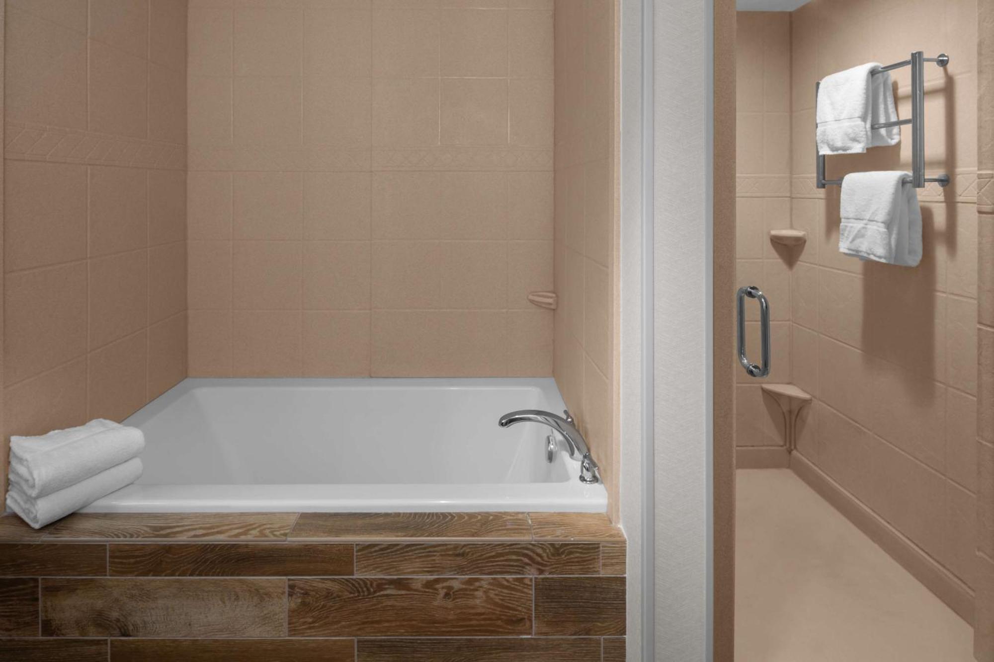 Hilton Garden Inn - Salt Lake City Airport Bagian luar foto